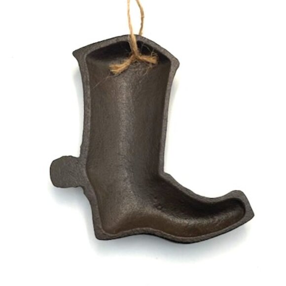 Vintage Cast Iron Cowboy Boot Plaque Sign Ornament Rustic Ranch Wall Decor - Picture 3 of 3